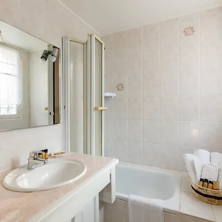 Βίλα Carole Yourhosthelper. Roquebrune-sur Argens